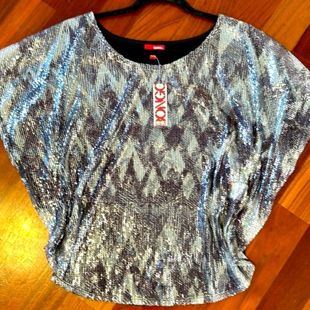 NEW with tags! M BONGO sequin glitter top, flowy shimmer sparkle